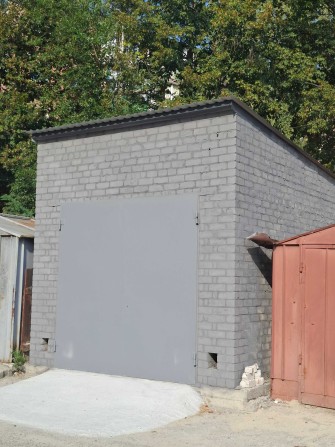 Продаж гаража по вул. Левка Лук'яненка, А/К 10 А, ТРЦ " Голівуд". - фото 1