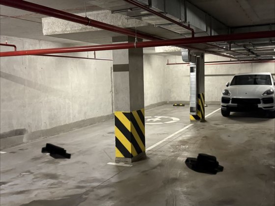 Паркомісце сімейне на 2 авто жк нивки парк