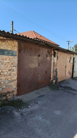 Гараж, Польова вул. Космонавтів 11а - фото 1