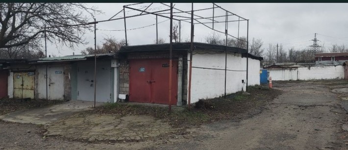 Продам капитальный гараж - фото 1