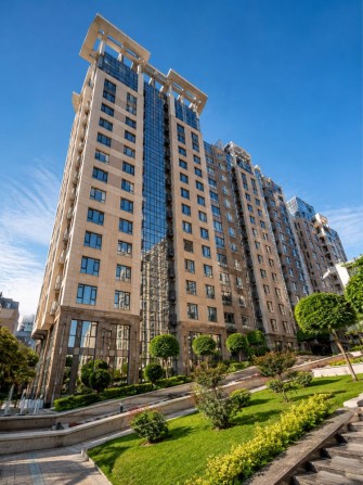 Продажа паркомісця ЖК Бульвар Фонтанів, Саперне поле - фото 1