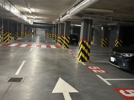 Продаж Паркінгу Львів