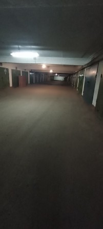 Продам гараж ГК Балканы капитальный, охраняемый,теплый - фото 1