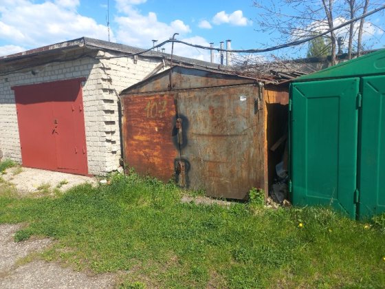 Продам или сдам железный гараж. Пятихатки  . Киевский район Харьков