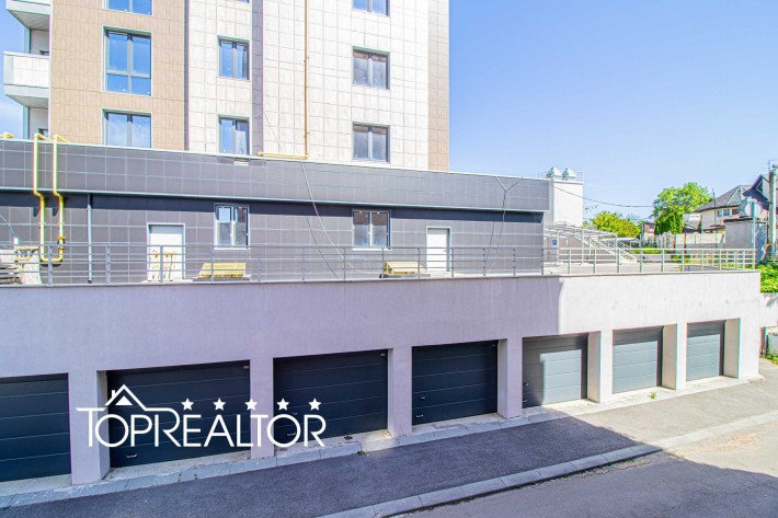 Продаж гаражних боксів ЖК «Ключ», ЖК «Дипломат» - фото 1
