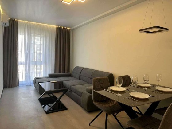 Продаж 2-к квартири вул. Михайла Максимовича 24в Киев