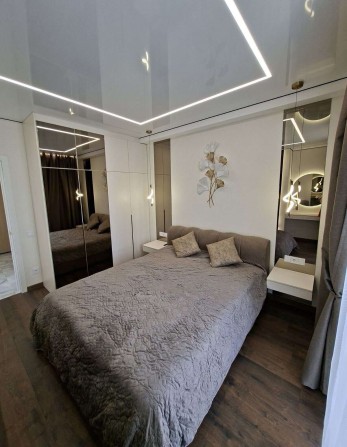 Продаж 2-к квартири вул. Михайла Максимовича 26г - фото 1