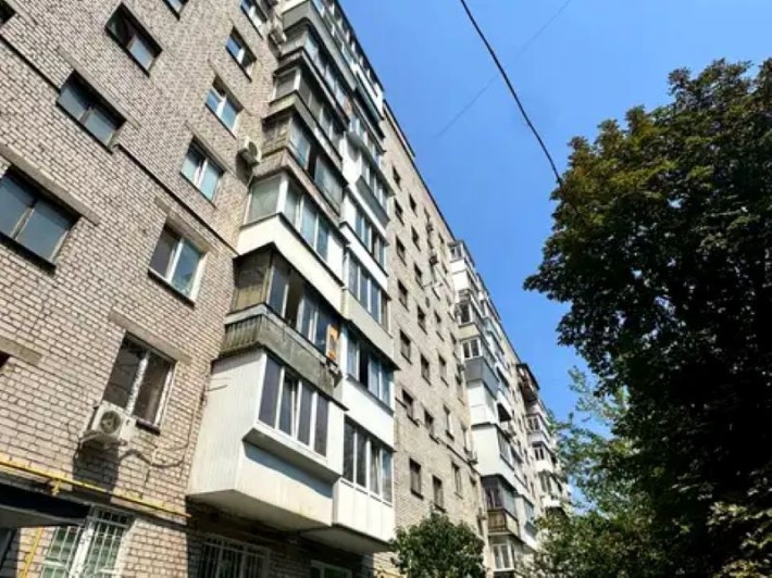 Продаж 1-к квартири вул. Гладківська 1/7 - фото 1