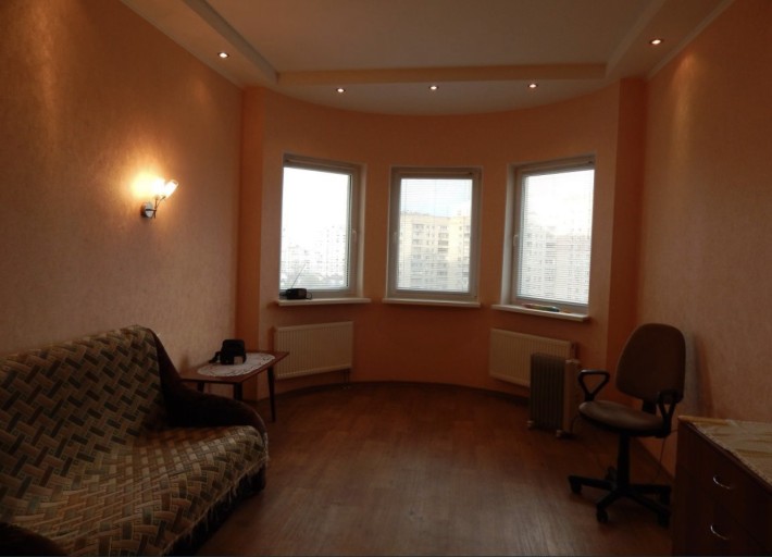 Продаж 2-к квартири Харківське шосе 19а, Дніпровський район - фото 1