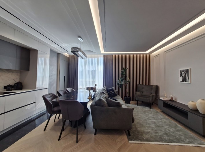 Продаж преміальної 3к квартири з авторським ремонтом в м. Луцьк - фото 1