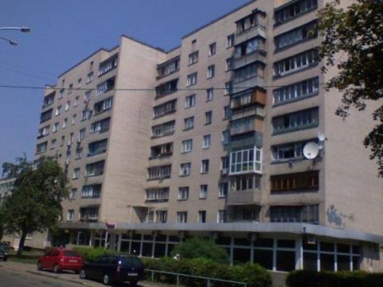 Продаж 3-к квартири вул. Преображенська 27 Київ