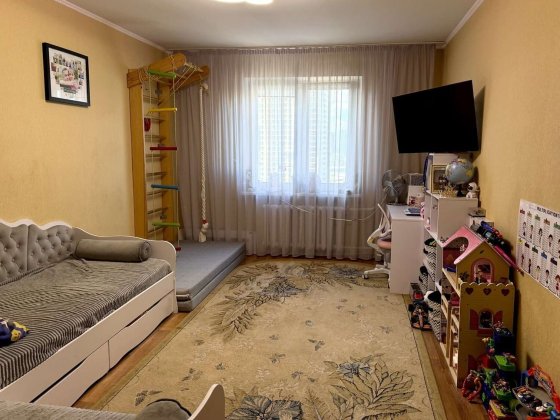 Продаж 2-к квартири вул. Урлівська 38 Київ