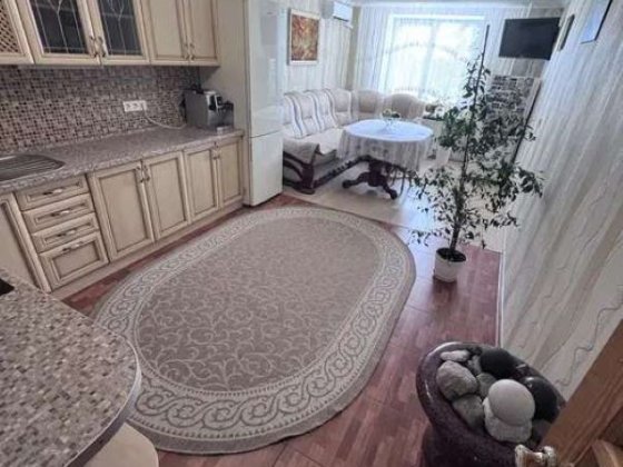 Продаж 2-к квартири вул.Миколи Хвильового 1 Київ