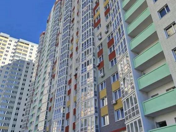 Продаж 3-кімнатної квартири, вул. Бориса Гмирі, 22Б Київ