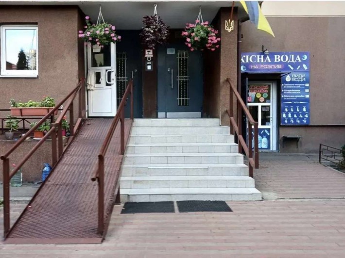 Продажк 3-к квартири вул. Урлівська 38 - фото 1