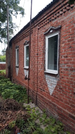 Продам дім в місті - фото 1