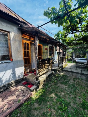 Продаж невеликого будинку - фото 1