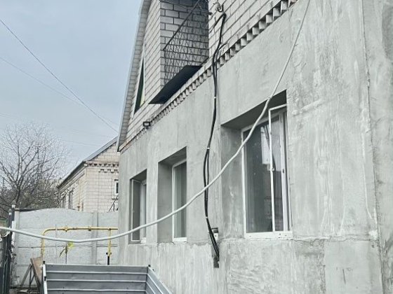Продам большой дом 5 комнат  . Кам'янське