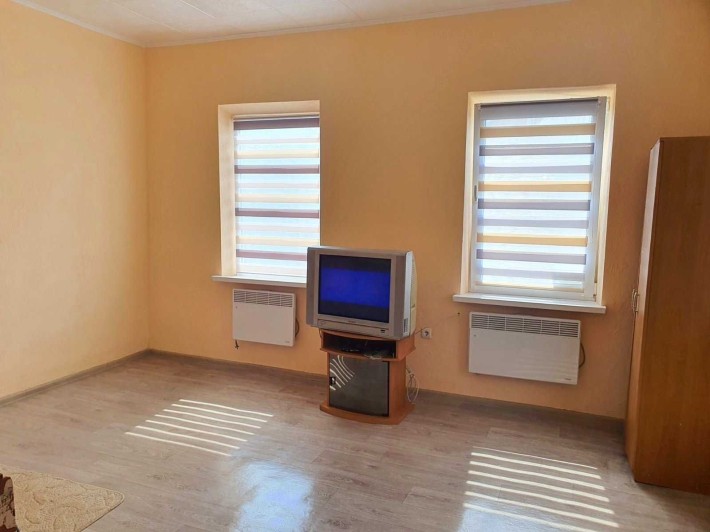 Продам 1/2 Дома на Соцгороде , с отдельным входом и двором. Сертификат - фото 1