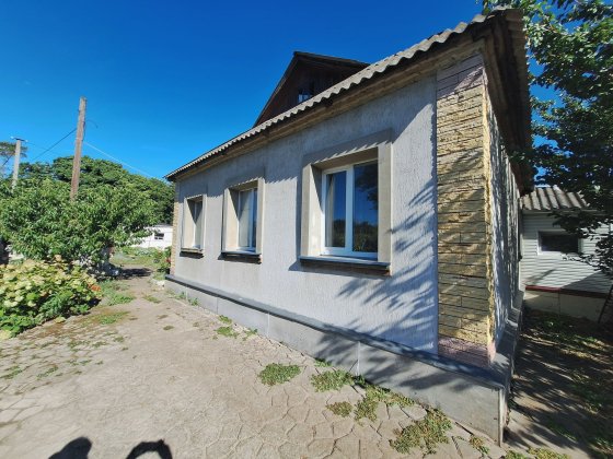 Продам будинок 85,7 м² у Глухові, Червона Гірка, 10 соток Глухів
