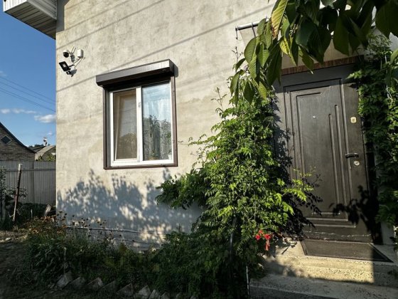 Будинок з ділянкою та документами. 119 м2. Центр
