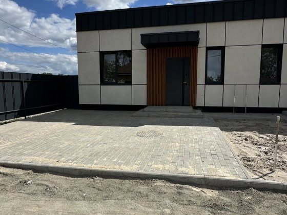 МРІЯ кожного! Таун за ціною квартири! Газ! 2 сотки землі, центр Гостомеля! ТЕРМІНОВО без комісії!