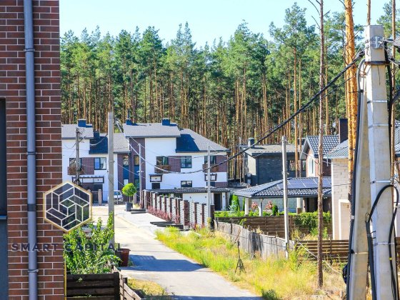 Продам Кутовий Таунхаус з Терасою Гостомель біля Парку