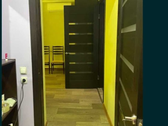 Продам дом в Змиеве. Участок 7 соток . 2 вида отопления Тихий районTB Змиев