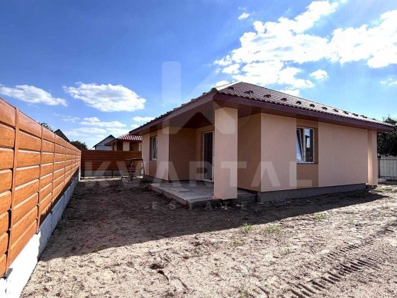 Доступний будинок з газом, 65 м², розтермінування.