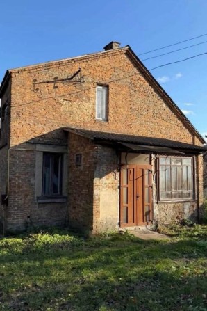 Продаж половини будинку у м. Кременець - фото 1