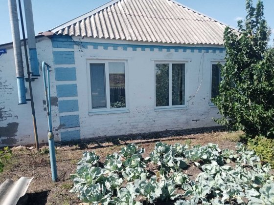 Продам дом з газом и водой городом 2га.2 Лозова