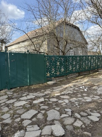 Продам кирпичный дом  65 кв.м с удобствами в Люботине - фото 1
