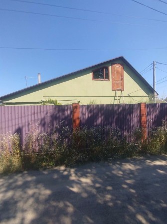 Продаж частини будинку біля водосховища. Малин - фото 1