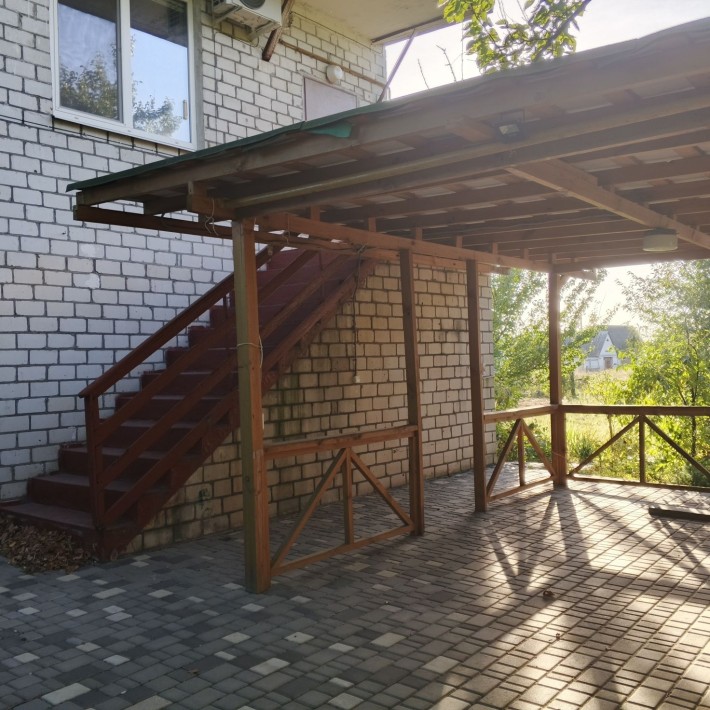 Продажа шикарного дома г.Мерефа лес река - фото 1