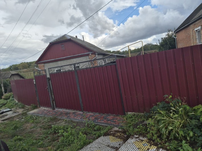 Продам будинок. Місто Ромни, район Лозова, Танкова 32 - фото 1