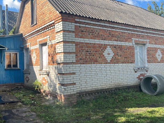 капітальний будинок в гарному та екологічному чистому місті Ромны