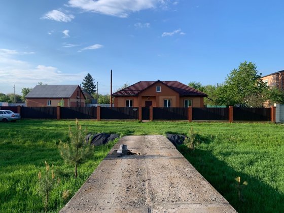 Продам будинок 120 метрів квадратних на процівці Ромны