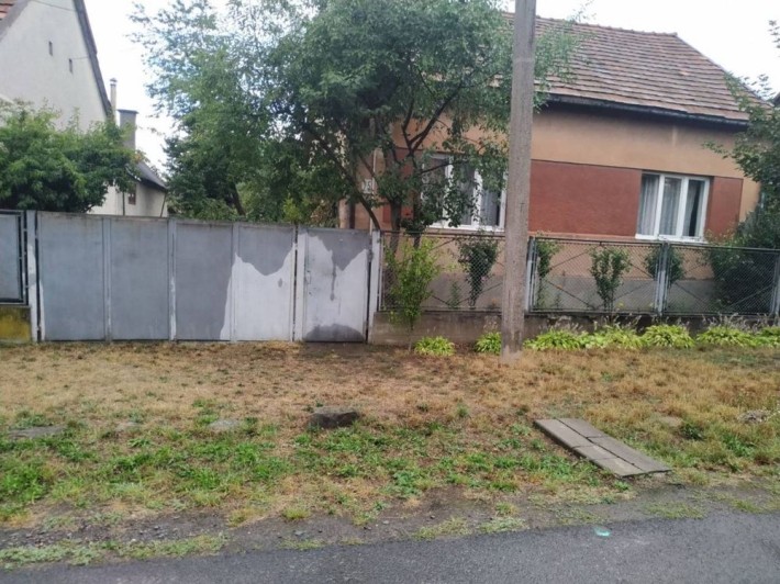 Продаж будинку в Хусті - фото 1