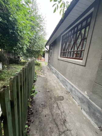 Будинок цегляний на старому місті. - фото 1