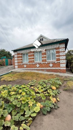 У продажі добротний будинок, неподалік від центру Чугуєва. - фото 1