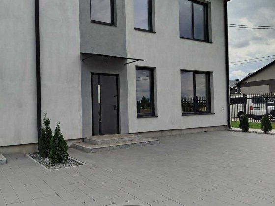 Продається сучасний таунхаус  у с. РОВАНЦІ. Є ОСЕЛЯ Рованці