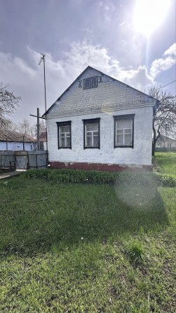 Продам гарний будинок смт. Обухівка - фото 1