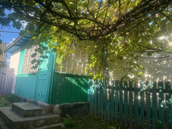 Продаж будинку в Олевську з приватизованою земельною ділянкою по вулиці Героїв Крут Олевск