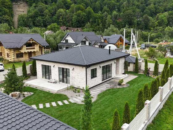 Продаж сучасного будинку площею 103 м² у Микуличині, біля лісу та гір. Микуличин