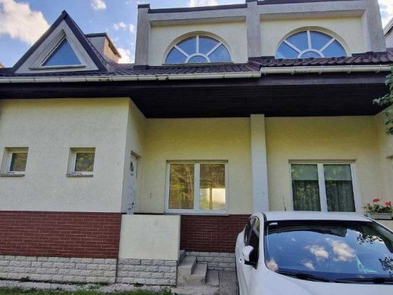 Зданий з Комунікаціями Будинок-Таунхаус! ТЕРМІНОВО! Угринов