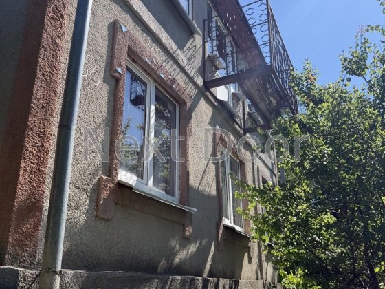 Продаж будинку Козин
