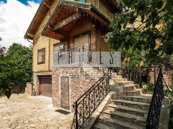 Продаж будинку з басейном 400м2 Крюківщина вул Зоряна 36 соток
