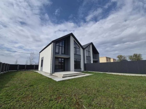 Продам дуплекс з чистовим ремонтом у Білогородці без комісії Білогородка
