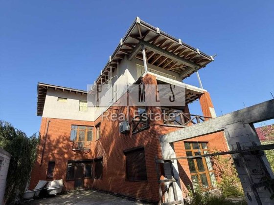 Продаж цегляного будинку без ремонту на першій лінії Козинки, Козин