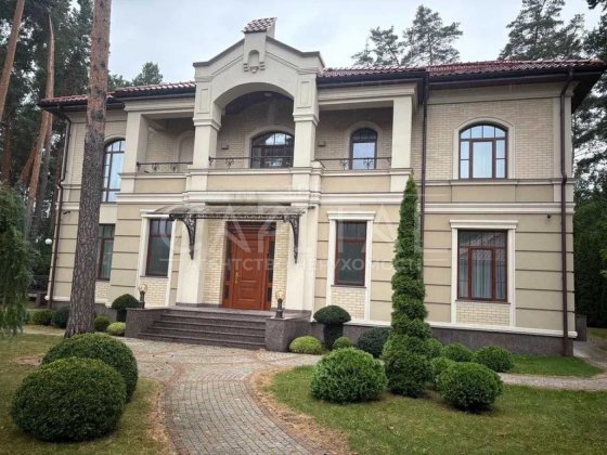 Пропонується до продажу вишуканий будинок у престижному передмісті Києва — смт Козин, Конча-Заспа Козин